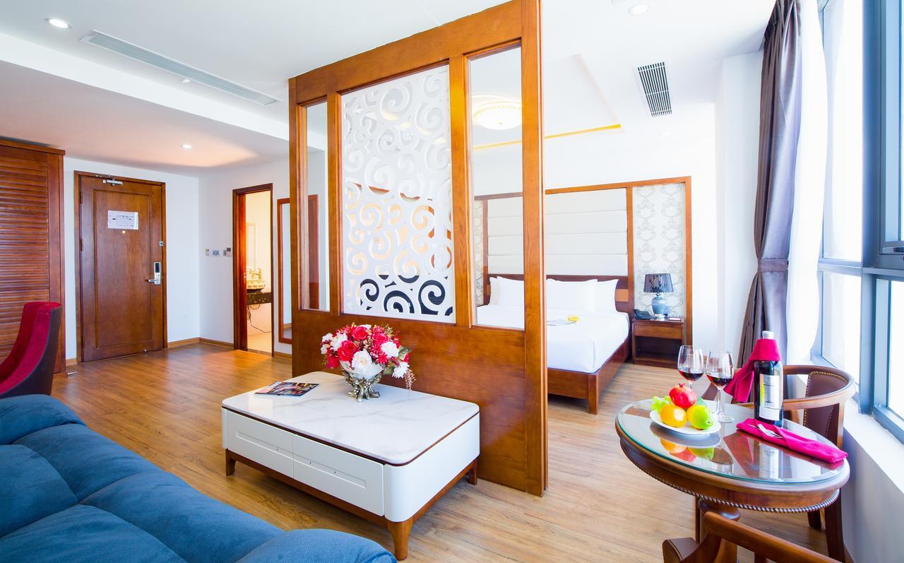 Le Hoang Beach Hotel Danang Экстерьер фото